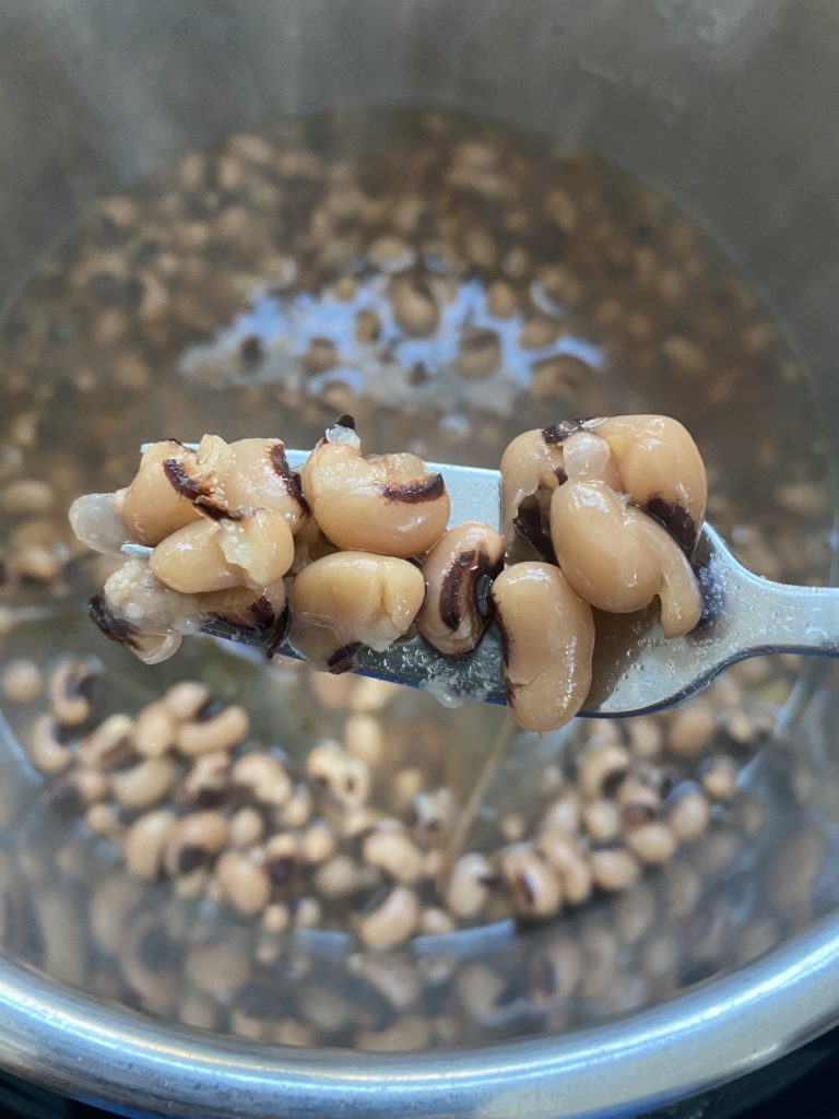 best black eyed peas instant pot recipe no soaking 
